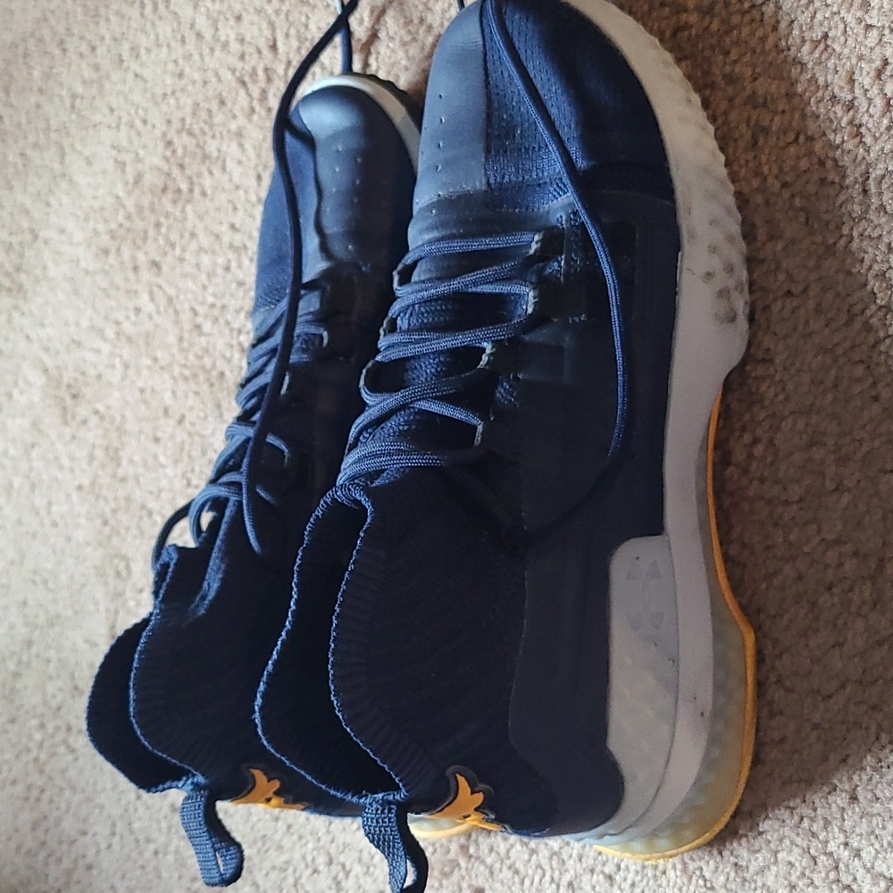 training shoes